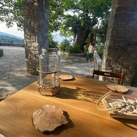 Helene Eco Luxury Tsagarada
